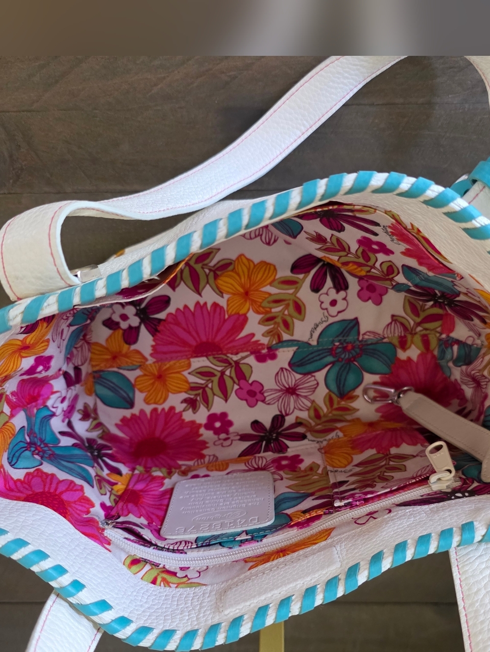 Brighton White Leather Tote Whipstitch Detail Floral Lining Heart Charm - Picture 11 of 13